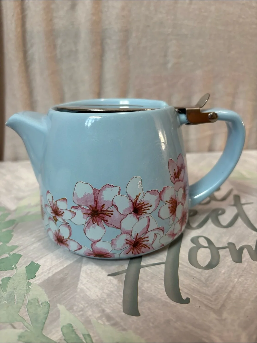 Alfred Blue Cherry Blossom Ceramic Teapot – 20 oz